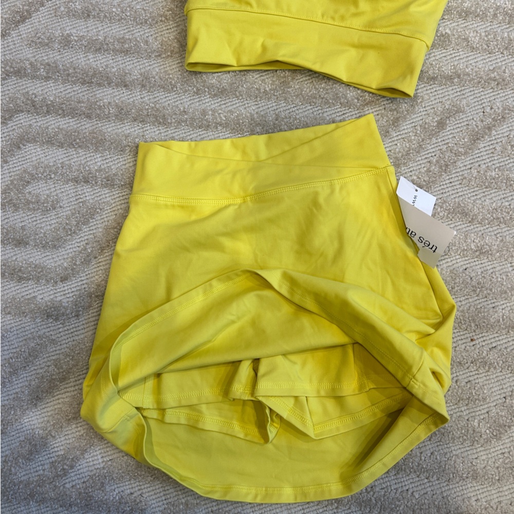 Yellow Crop Top and Skort Active Set - Picture 3 of 3